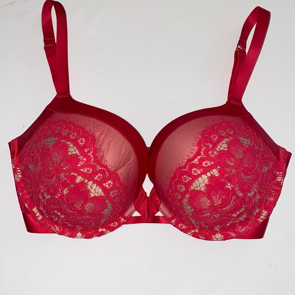 Victoria’s Secret very sexy push-up 34DDD